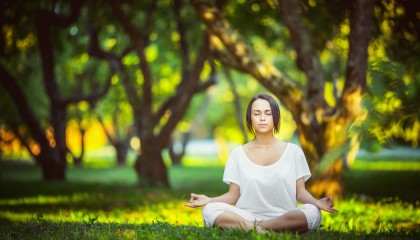 开云下载-罗马尼亚铁骑碾压墨西哥，吉鲁领军锁定B组头名，2026世界杯上演震撼对决