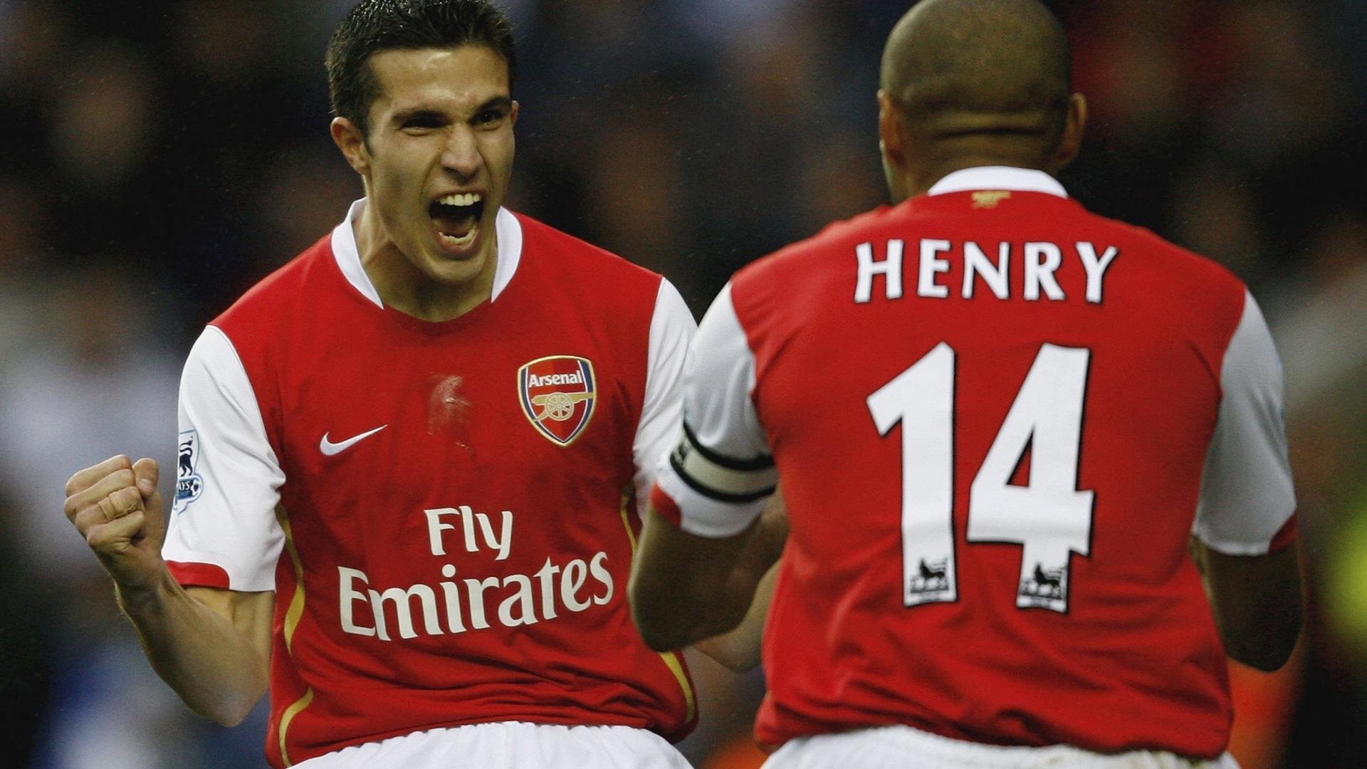 土耳其带走智利，富安健洋完成里程碑，足球版图上的地缘密码