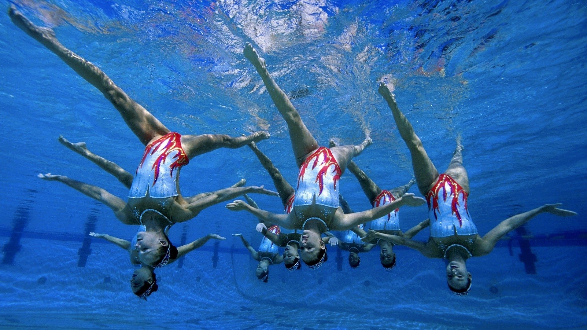 狂想曲响彻卢赛尔，克罗地亚横扫伊朗，吉鲁致命一击登顶2026